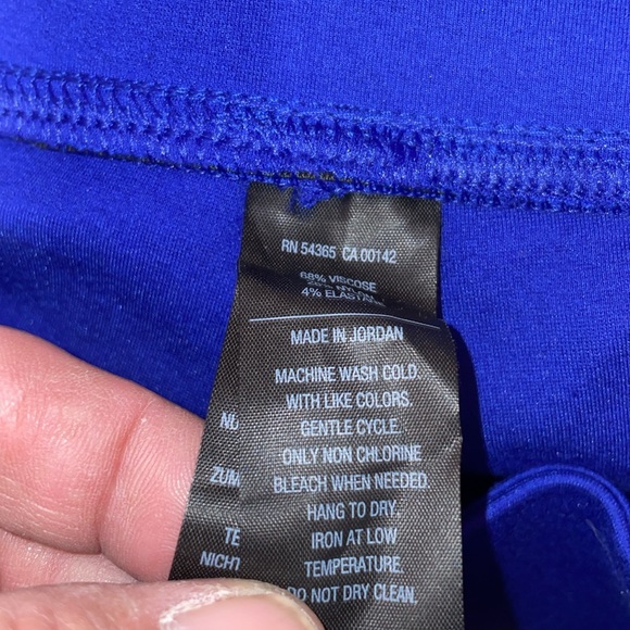 LUXE SLIMS 2x Plus Slim Blue Capri design on ankle like new  size 20 / 22 - Picture 11 of 11